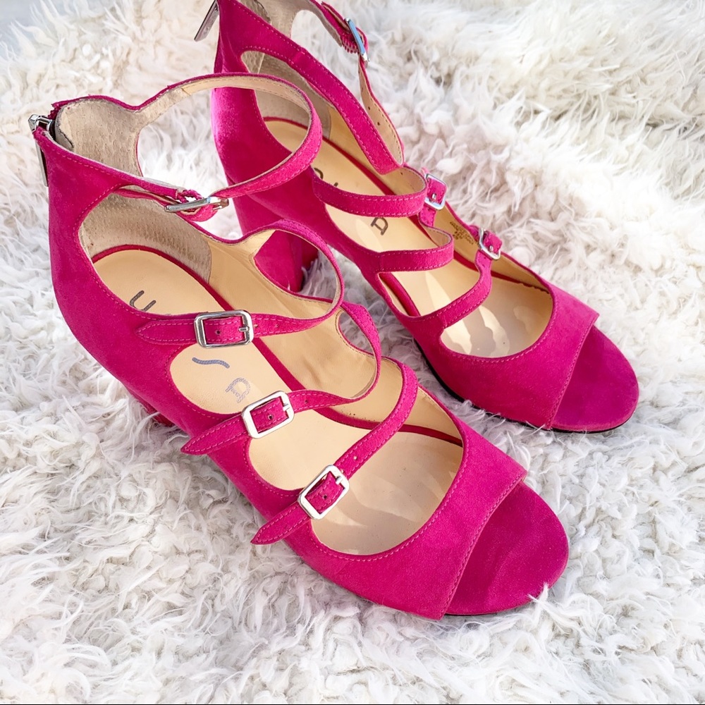 Unisa Suede Strappy Sandal Hot Pink Size 8.5